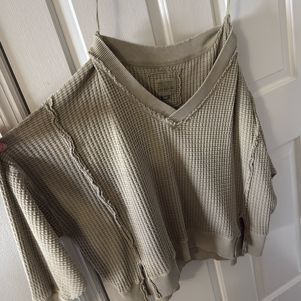 AE oversized big hug waffle V-Neck sweatshirt in green XS